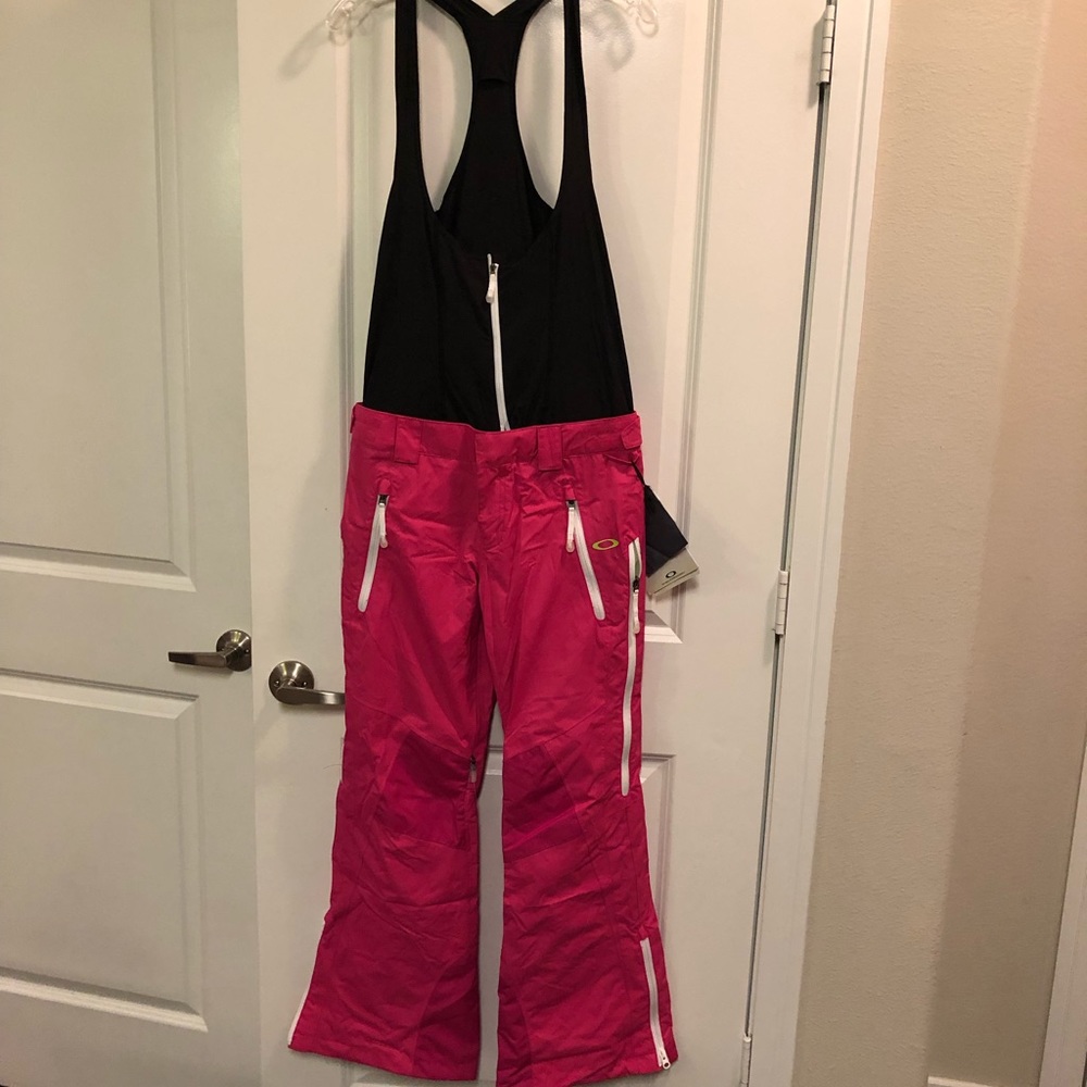 Oakley Women’s Snowboarding pant with Bibb